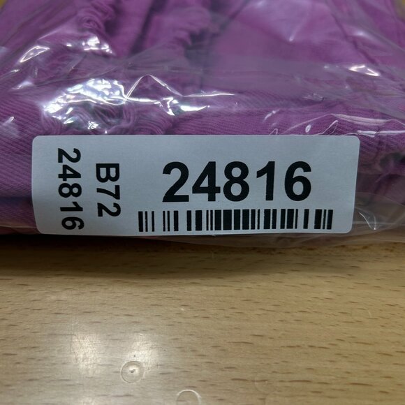 Lucky Brand Mid Rise Cut Off Shorts Women's Size 6 / 28 Radiant Orchid Fray NWT - Picture 14 of 14